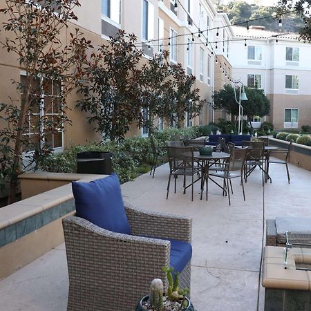 Hilton Garden Inn Calabasas Bagian luar foto