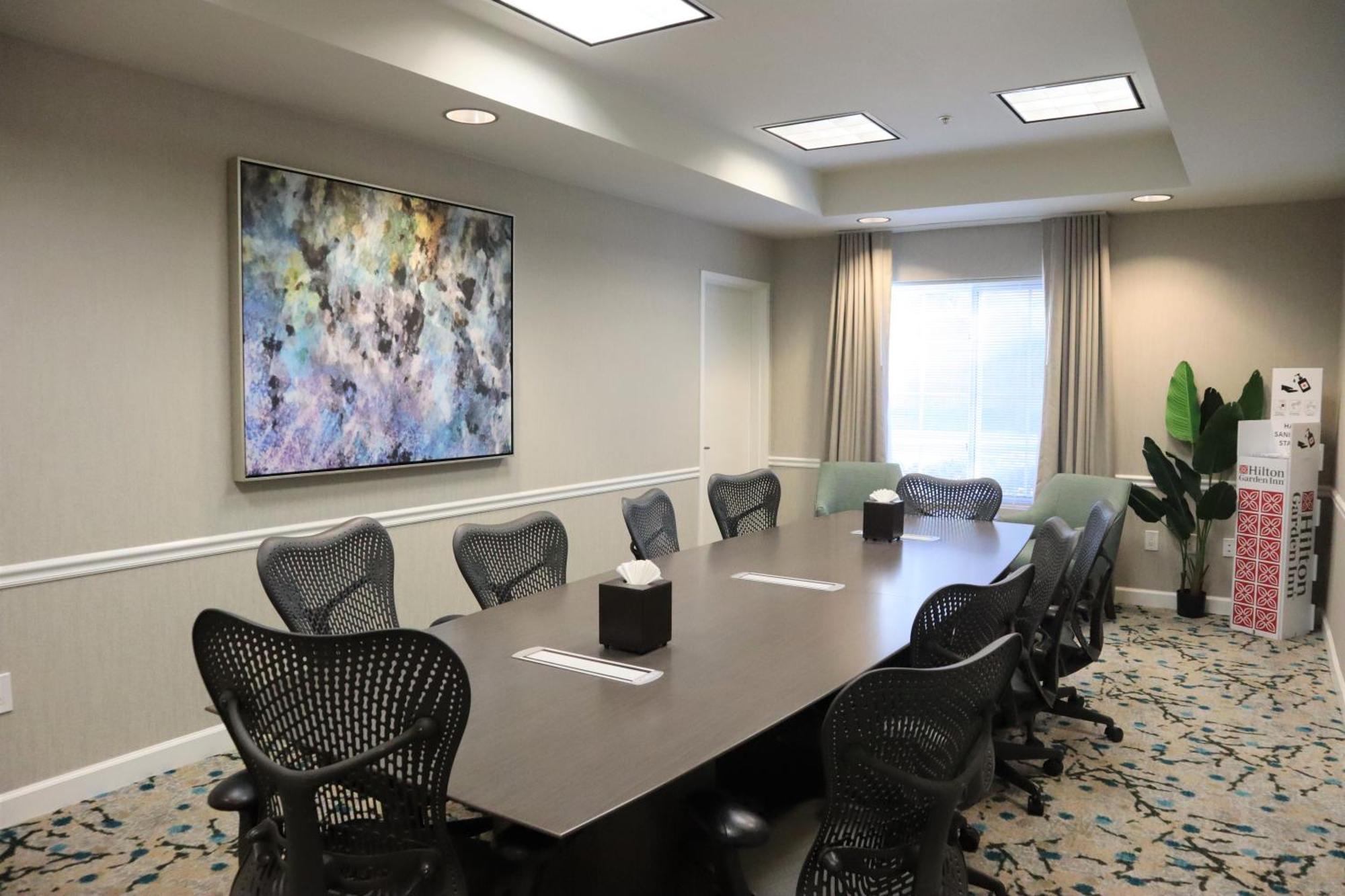 Hilton Garden Inn Calabasas Bagian luar foto