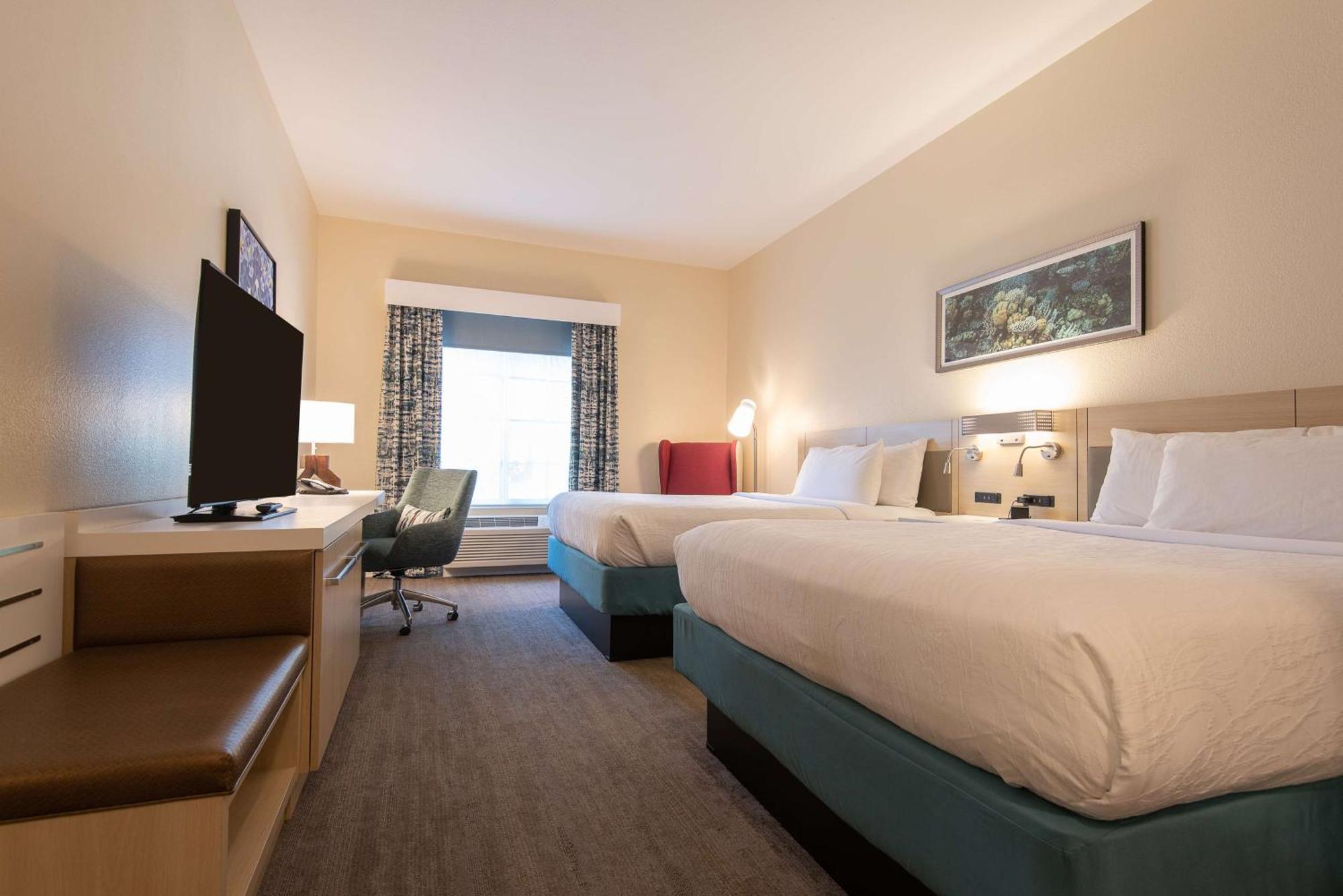 Hilton Garden Inn Calabasas Bagian luar foto