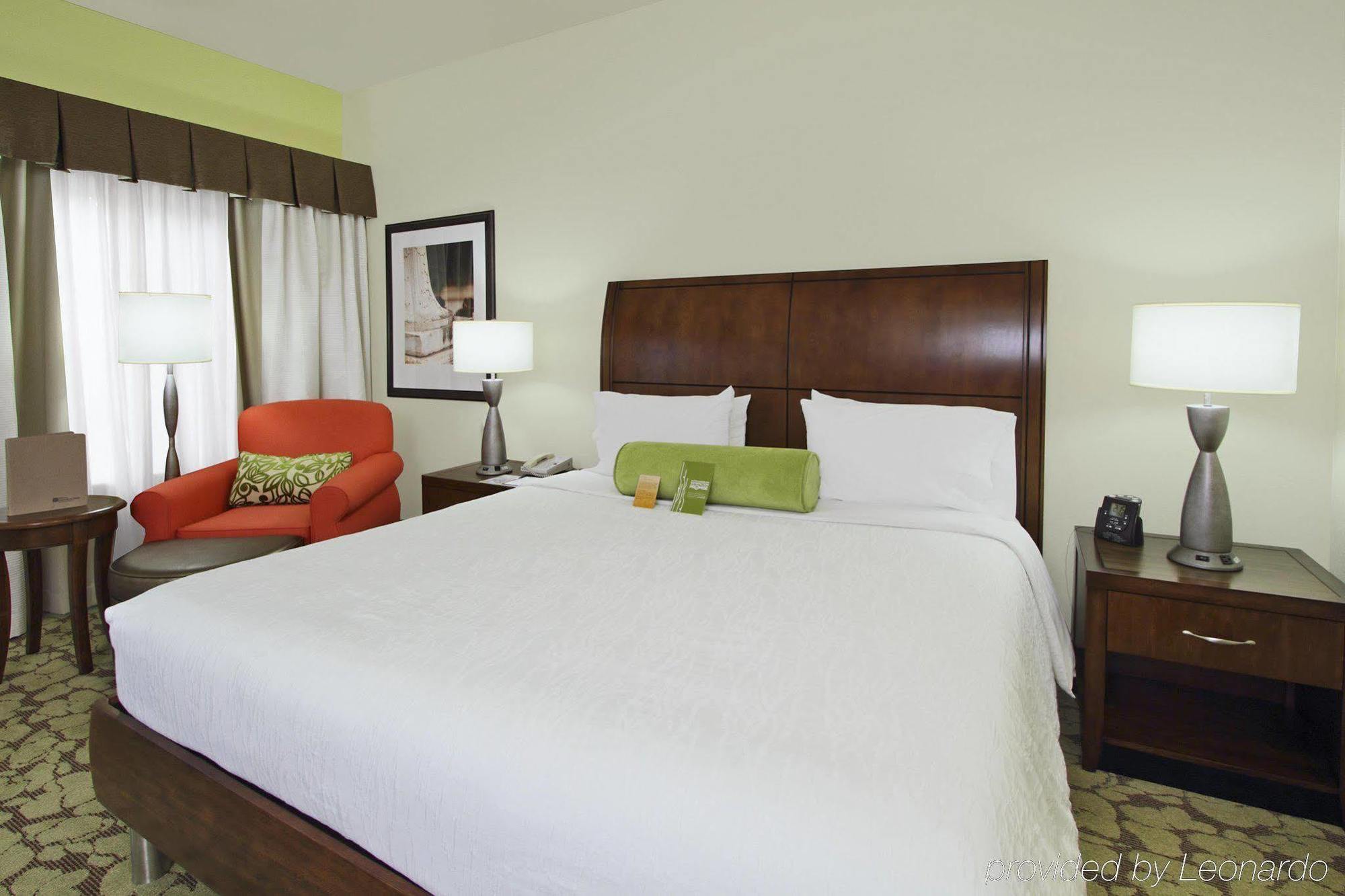 Hilton Garden Inn Calabasas Bagian luar foto