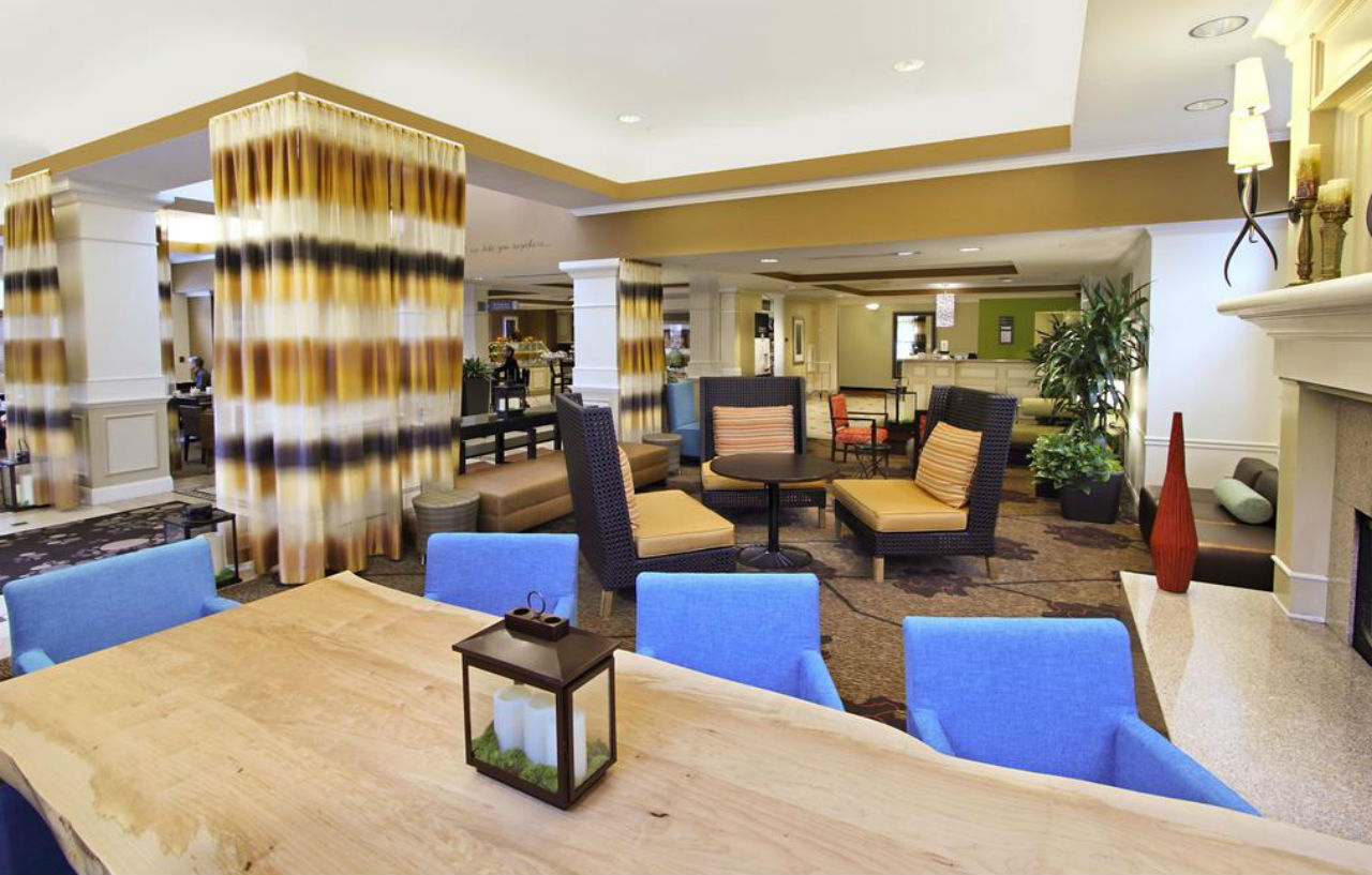 Hilton Garden Inn Calabasas Bagian luar foto